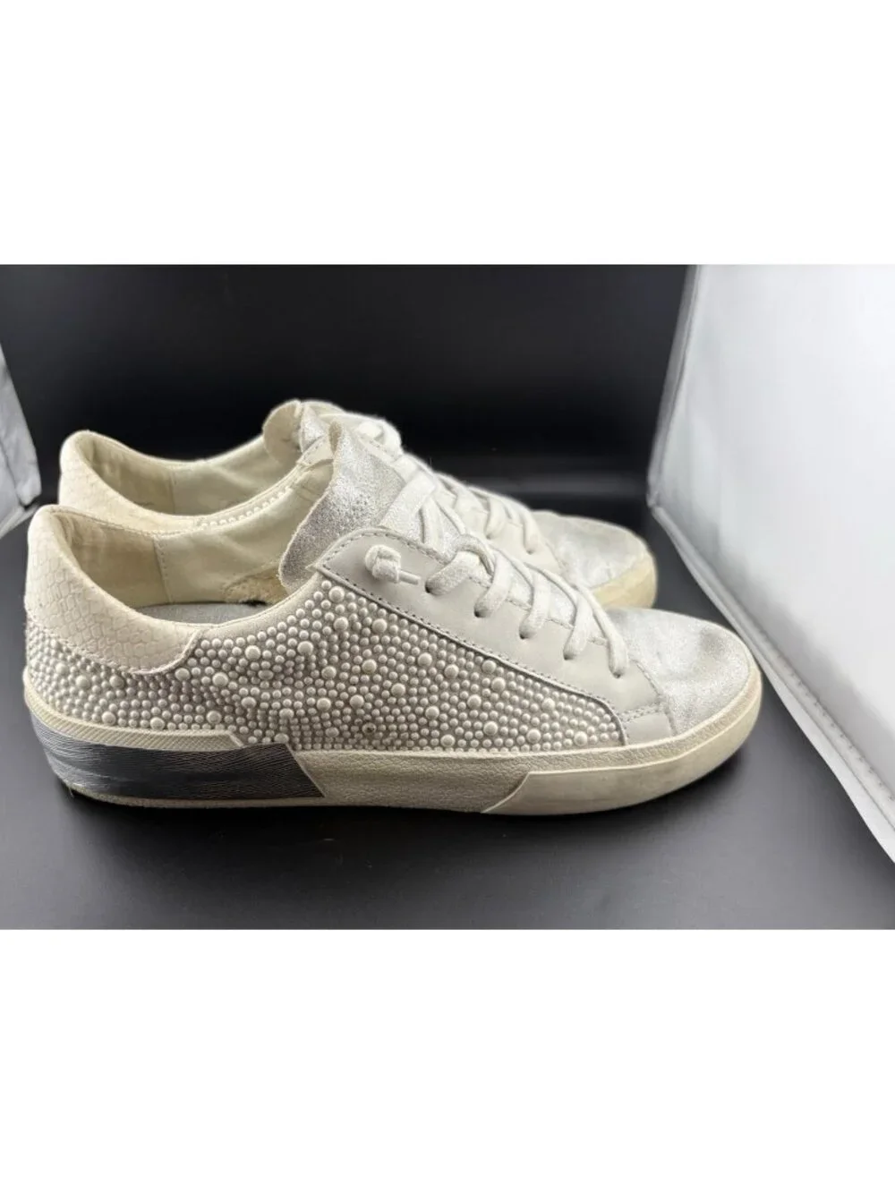 Dolce Vita Zina Pearl Sneakers Women's Size 8 Leather Lace Up Bride Shoes Silver - Picture 5 of 13
